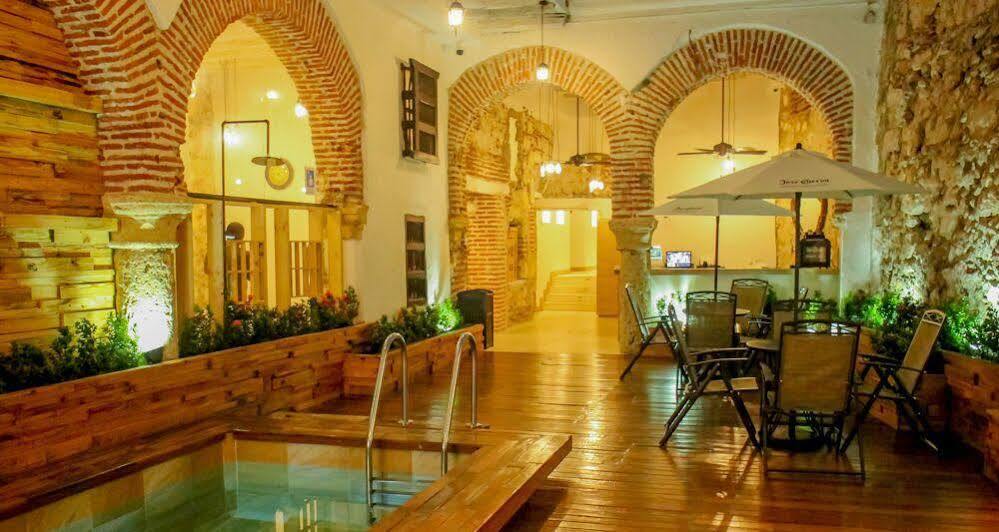 Bourbon St Hostal Boutique Cartagena Ngoại thất bức ảnh